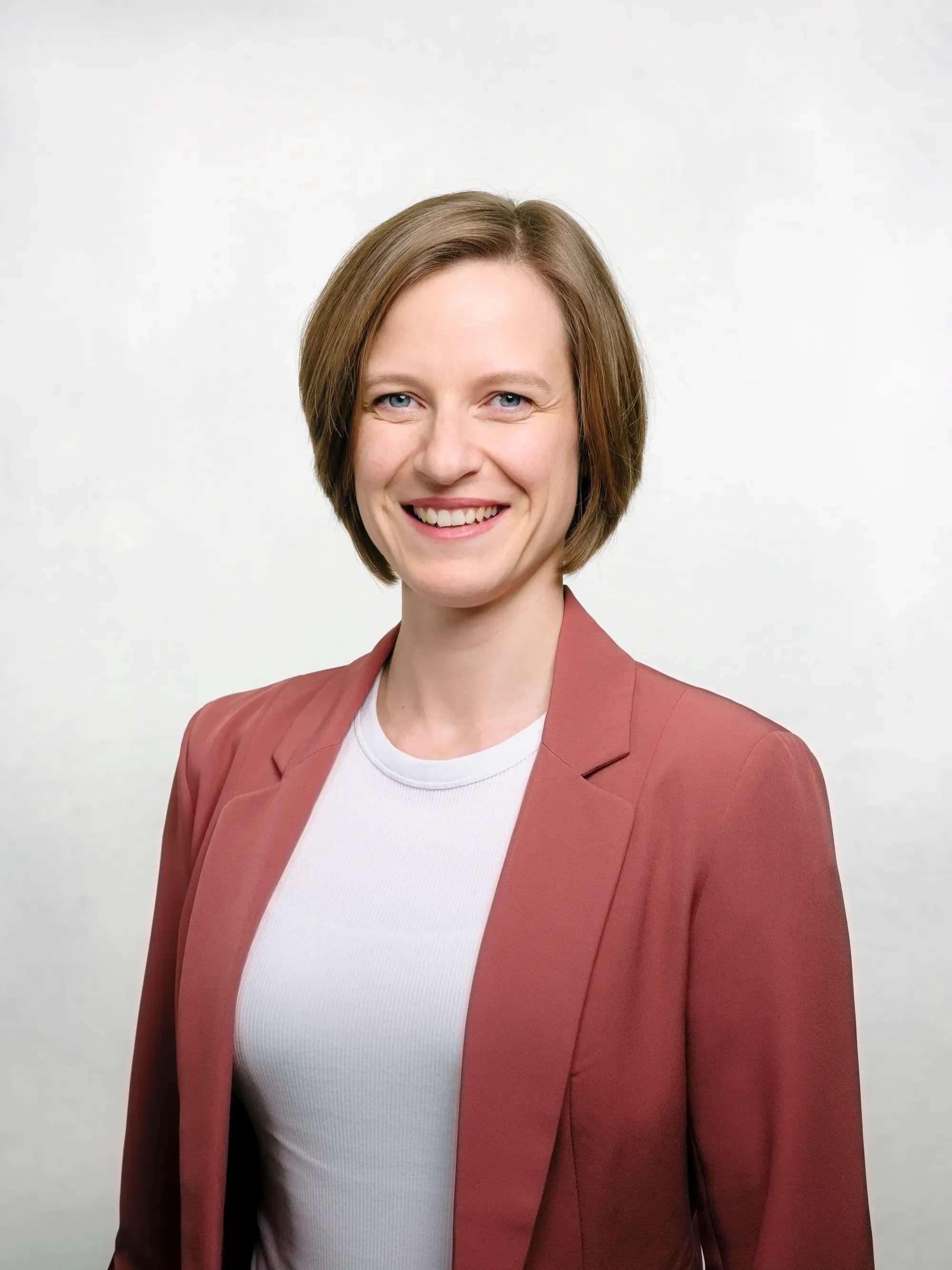 Sarah Bischof